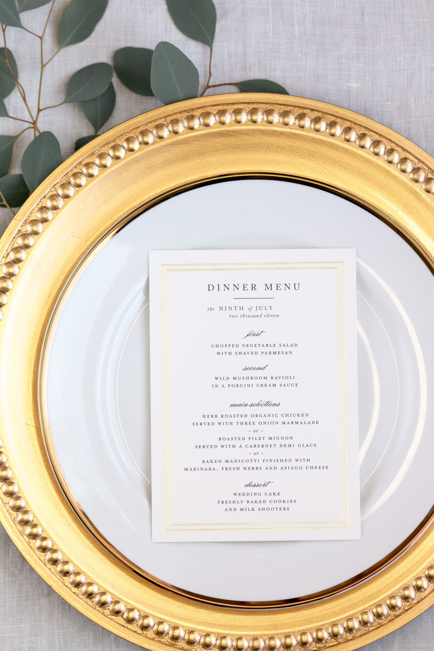 most-beautiful-classy-wedding-stationery-gold-white-dinner-menu-minted-8494