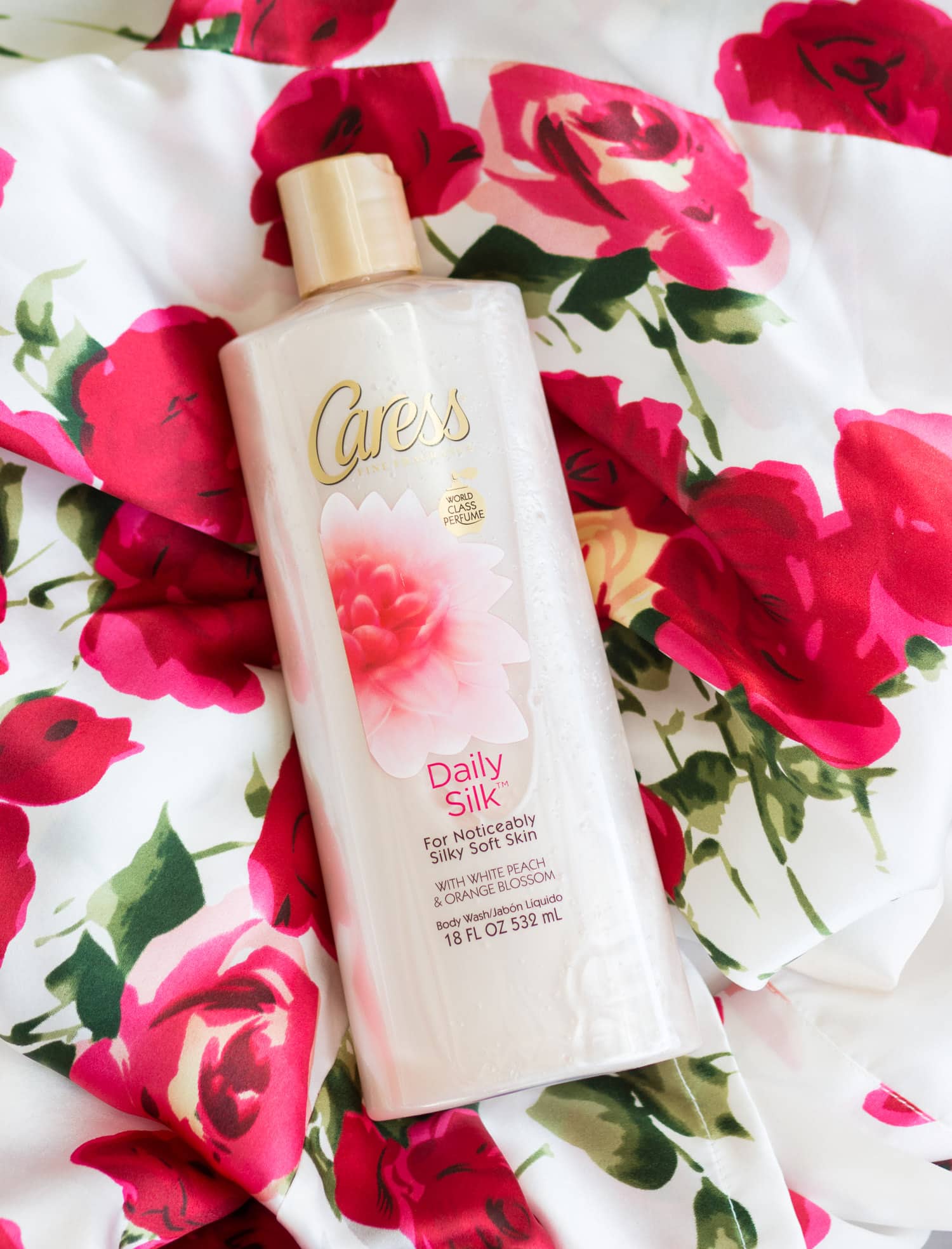 The best body wash for every skin type! | The best drugstore body wash under $5 from Caress + a giveaway to win a $250 Walmart gift card! #MoreThanOneThing sponsored by Walmart | @walmart   | Caress Daily Silk body wash | affordable beauty, drugstore beauty, beauty review, bath and body products, shower gel, bath products, shower products, best of beauty, beauty under $5, best of beauty under $5, Florida beauty blogger Ashley Brooke Nicholas
