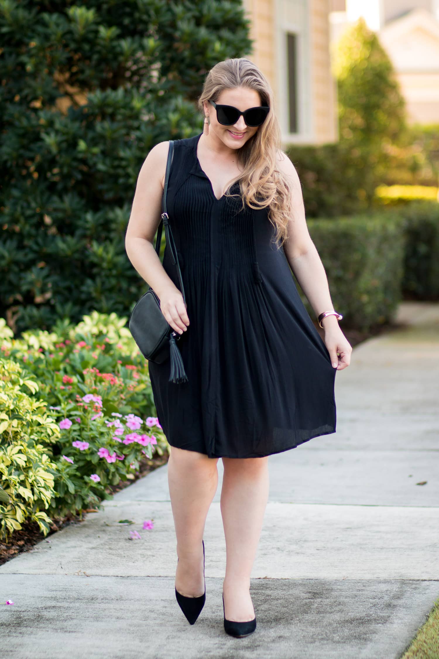 maternity style polka dot sun dress black heels zappos shoes | Ashley Brooke Nicholas Florida style blogger | marc fisher