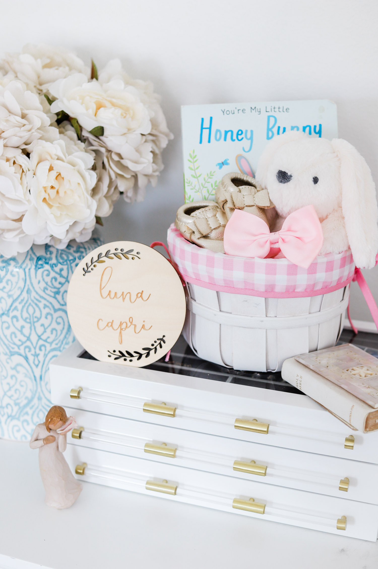 How To Make A DIY Gift Basket - Ashley Brooke