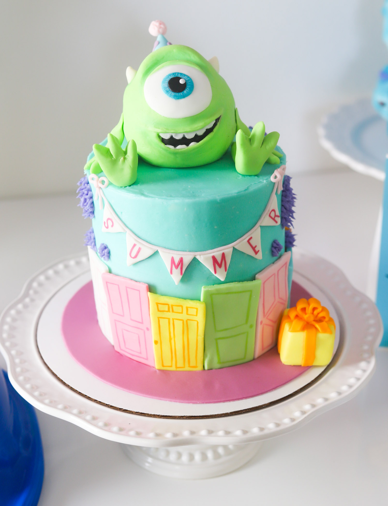 monsters-inc-party-decoration-ideas-getect2